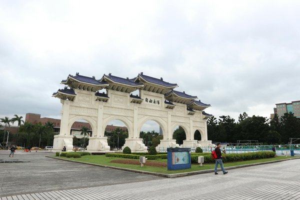 Découvrez les Secrets pour Réserver Rapidement Votre Séjour en Camping en Ligne dans les Landes